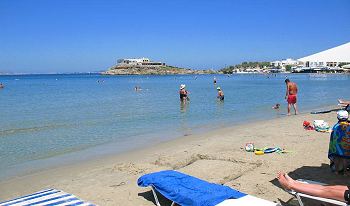 Saint George Beach, Hora Naxos